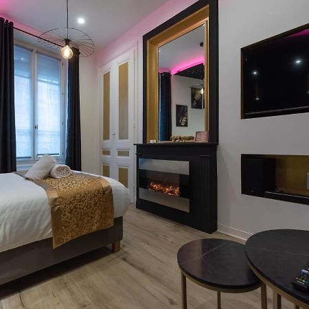 Appartement Chic Proche Bellecour Avec Parking Lyon Exterior photo